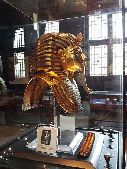 Tutanchamun großes ägyptisches museum