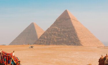 Hurghada Pyramiden Ausflug Flugzeug