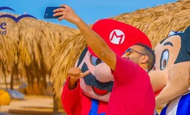 Boot auf dem Weg zur Paradise Island Hurghada über das Rote Meer