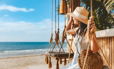 Besucher beim Paradise Insel Hurghada Ausflug mit Boot und Strand