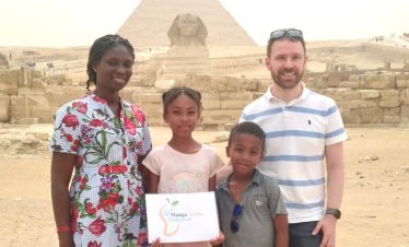 Luxor Pyramiden – Blick auf Pyramiden von Gizeh und Sphinx