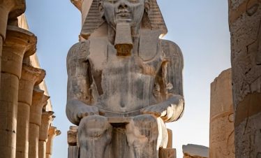 Privater Luxor Ausflug Hurghada – VIP Tour erleben– Besuch des Karnak Tempels mit Guide