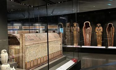 Das große ägyptische Museum in Kairo – Schätze des alten Ägyptens, inklusive Tutanchamuns Artefakte.