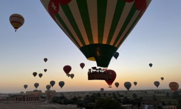 Ballonfahrt Luxor – Heißluftballon über das Tal der Könige bei Sonnenaufgang