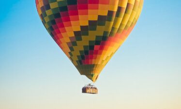 Ballonfahrt Luxor – Heißluftballon über das Tal der Könige bei Sonnenaufgang