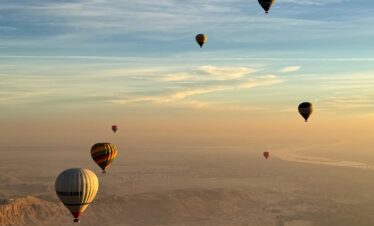 Ballonfahrt Luxor – Heißluftballon über das Tal der Könige bei Sonnenaufgang
